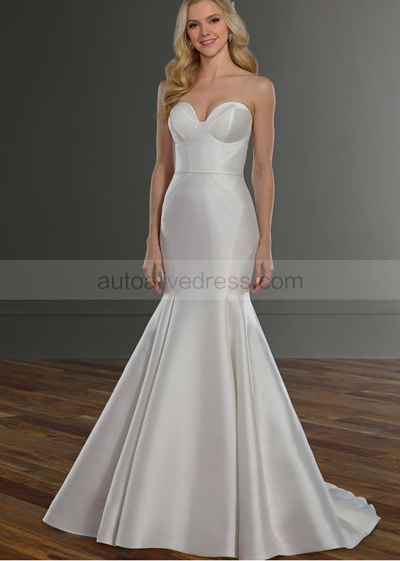 Strapless Sweetheart Ivory Satin Buttons Back Wedding Dress